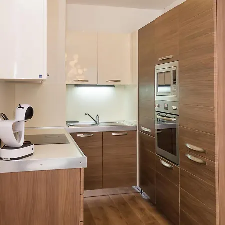 Essence - 1bd Flat With Parking & Balcony By Flat Mаnаger Apartment Varna