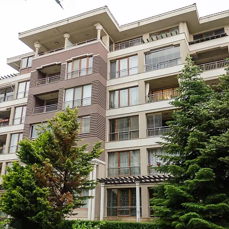 Essence - 1bd Flat With Parking & Balcony By Flat Mаnаger *
